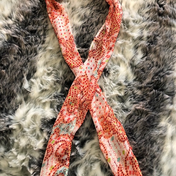 Scarf - Picture 2 of 3